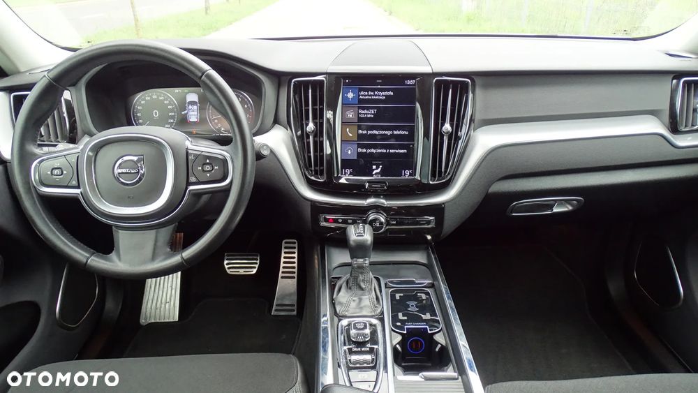 Volvo XC 60 T4 Momentum - 10