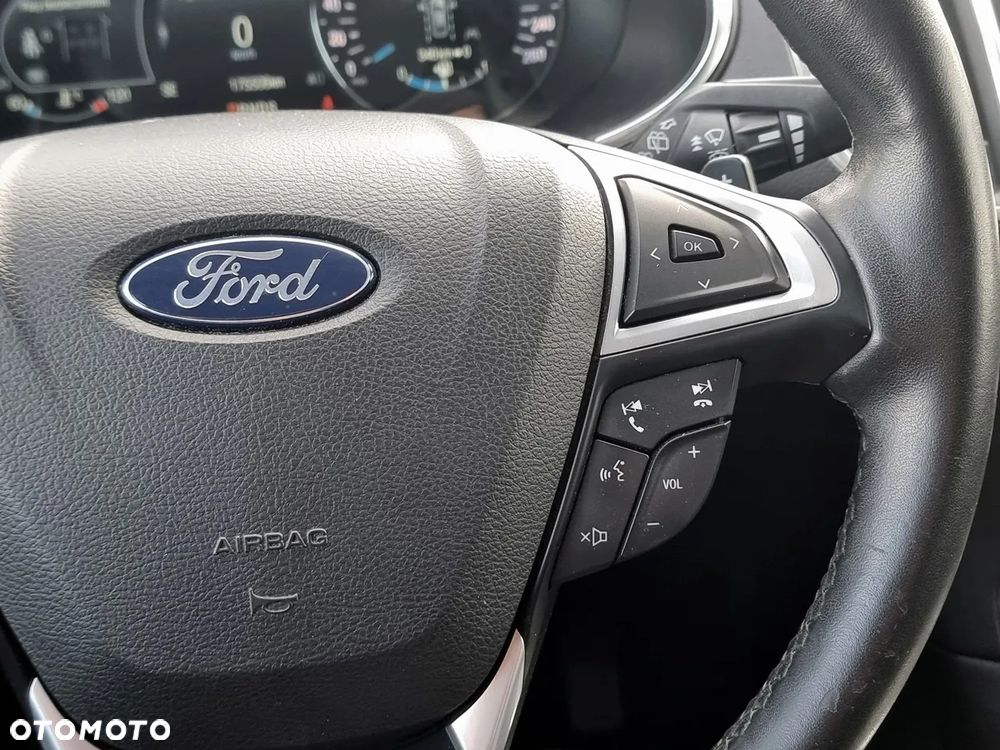 Ford S-Max - 29