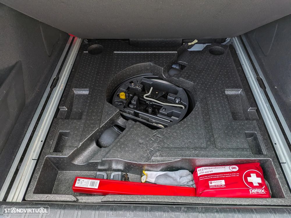 Peugeot 308 SW BlueHDi 120 Stop & Start Business-Line - 15