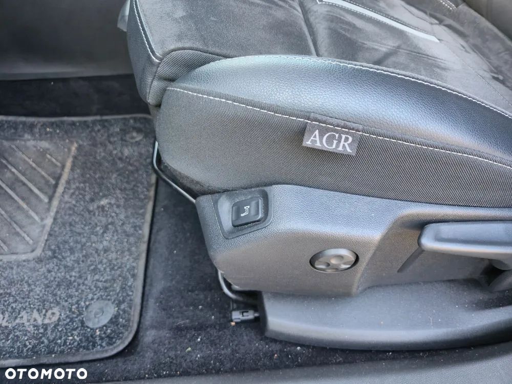 Opel Grandland Plug-in-Hybrid4 1.6 DI Automatik GS Line - 32