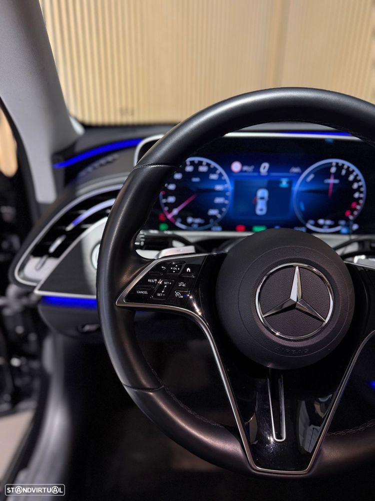 Mercedes-Benz E 300 de - 12