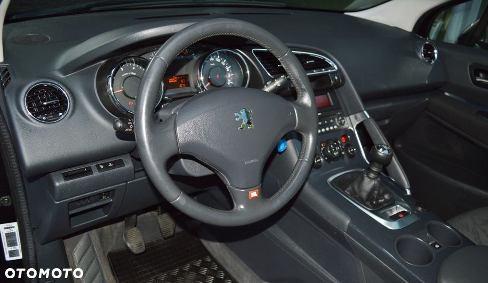 Peugeot 3008 - 9