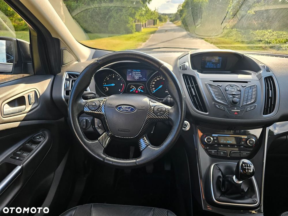 Ford Kuga 2.0 TDCi 4x4 Titanium - 9