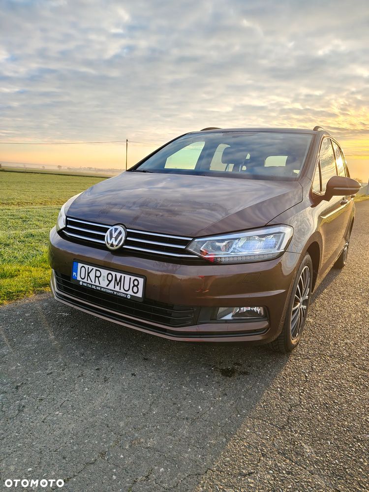 Volkswagen Touran - 2