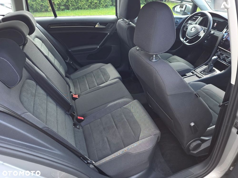 Volkswagen Golf 1.4 TSI BMT Highline DSG - 16