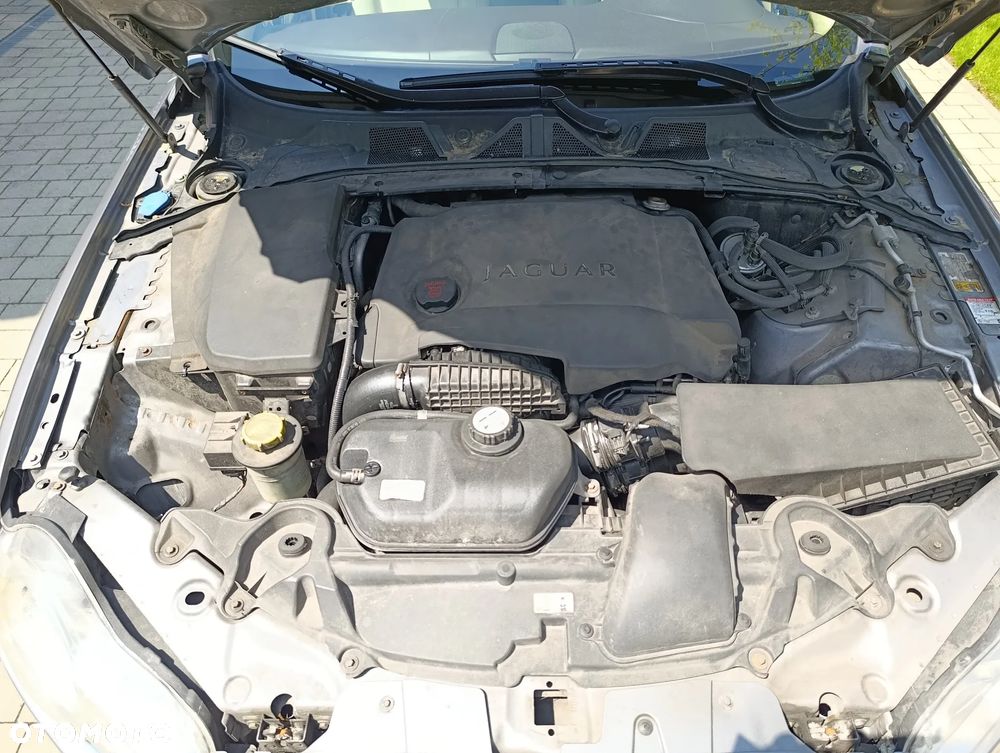 Jaguar XF 3.0 V6 D S Portfolio - 13