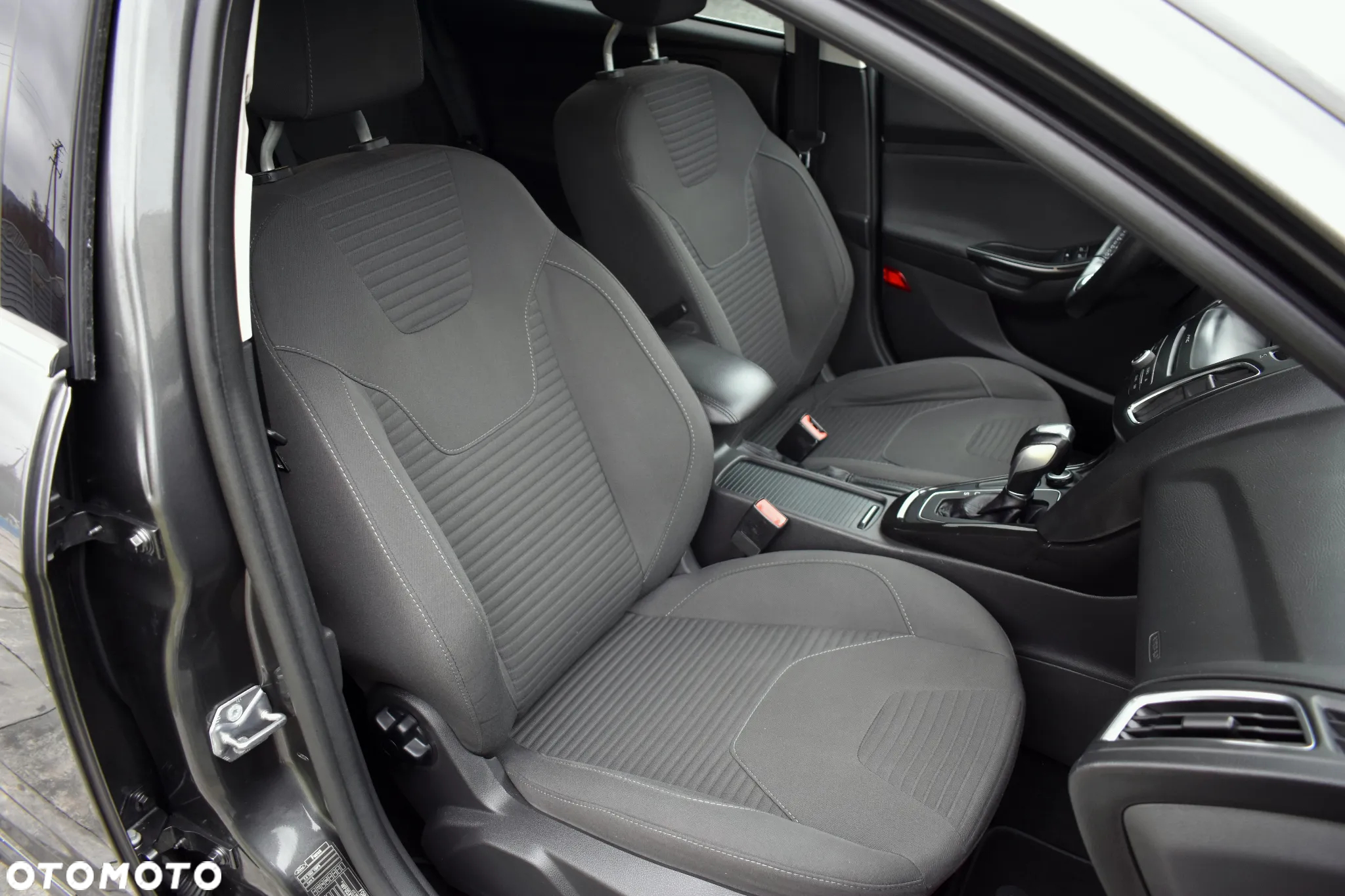 Ford Focus 2.0 EcoBlue ST-Line - 37