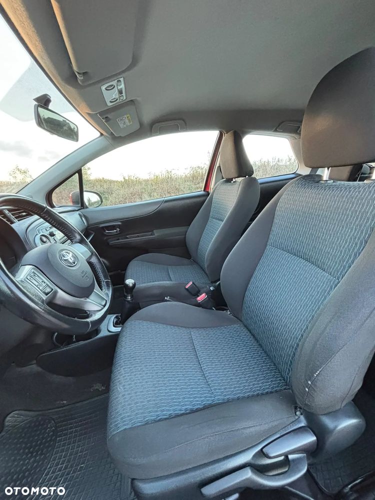 Toyota Yaris - 6