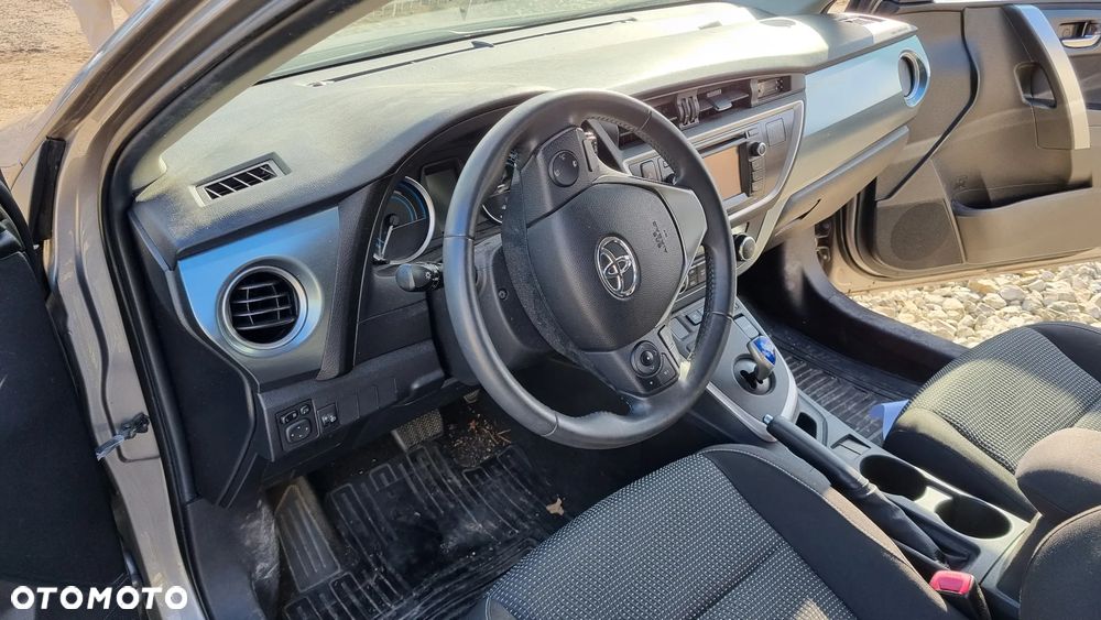Toyota Auris - 27