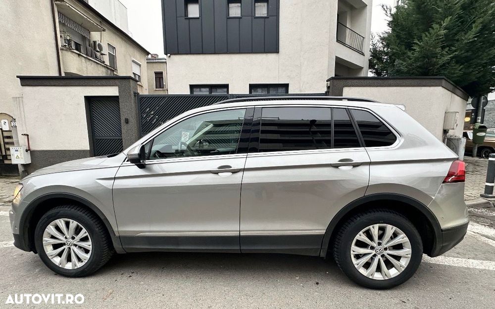 Volkswagen Tiguan 2.0 TDI 4Mot DSG Highline - 4