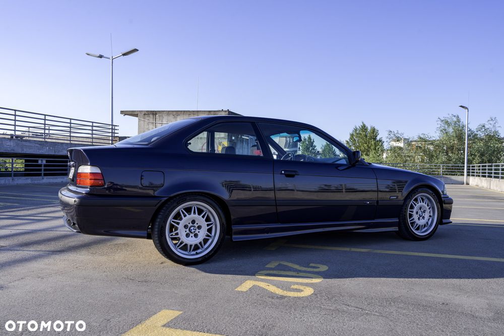 BMW Seria 3 316i - 11