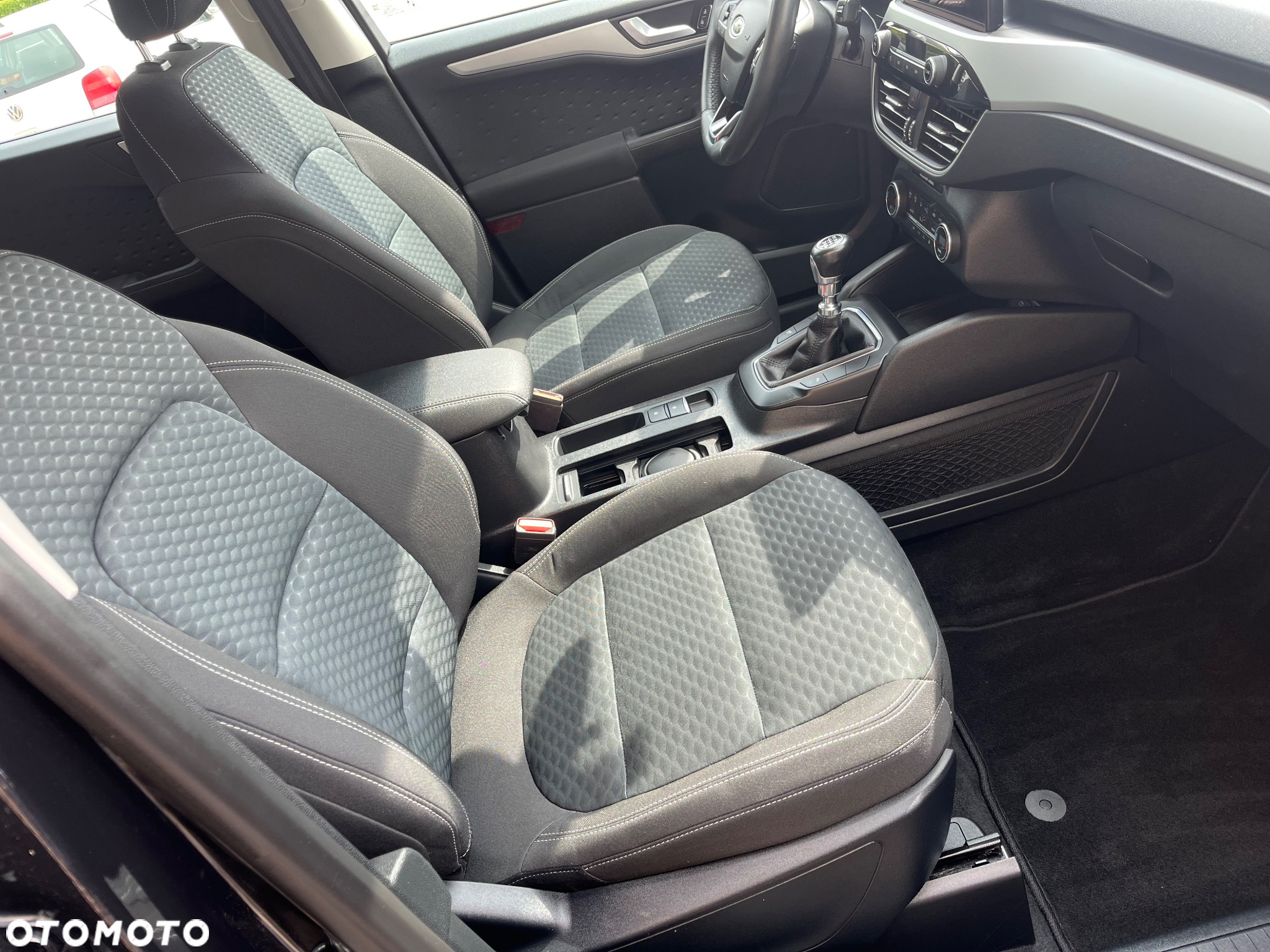 Ford Kuga 1.5 EcoBoost COOL&CONNECT - 9