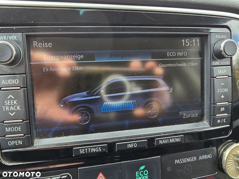 Mitsubishi Outlander 2.0 4WD - 17