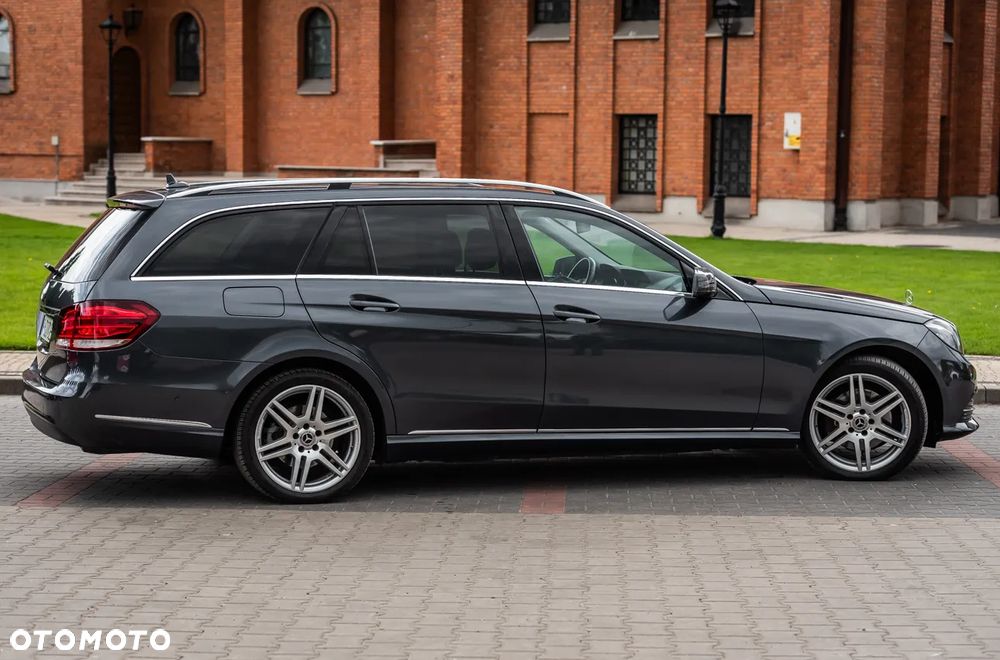 Mercedes-Benz Klasa E 350 BlueTEC 4-Matic Classic - 8
