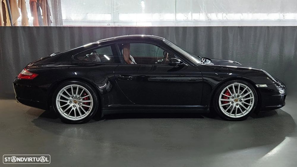 Porsche 911 (997) Carrera 4S - 14