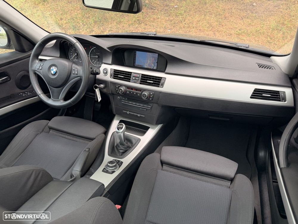BMW 320 d Navigation - 18