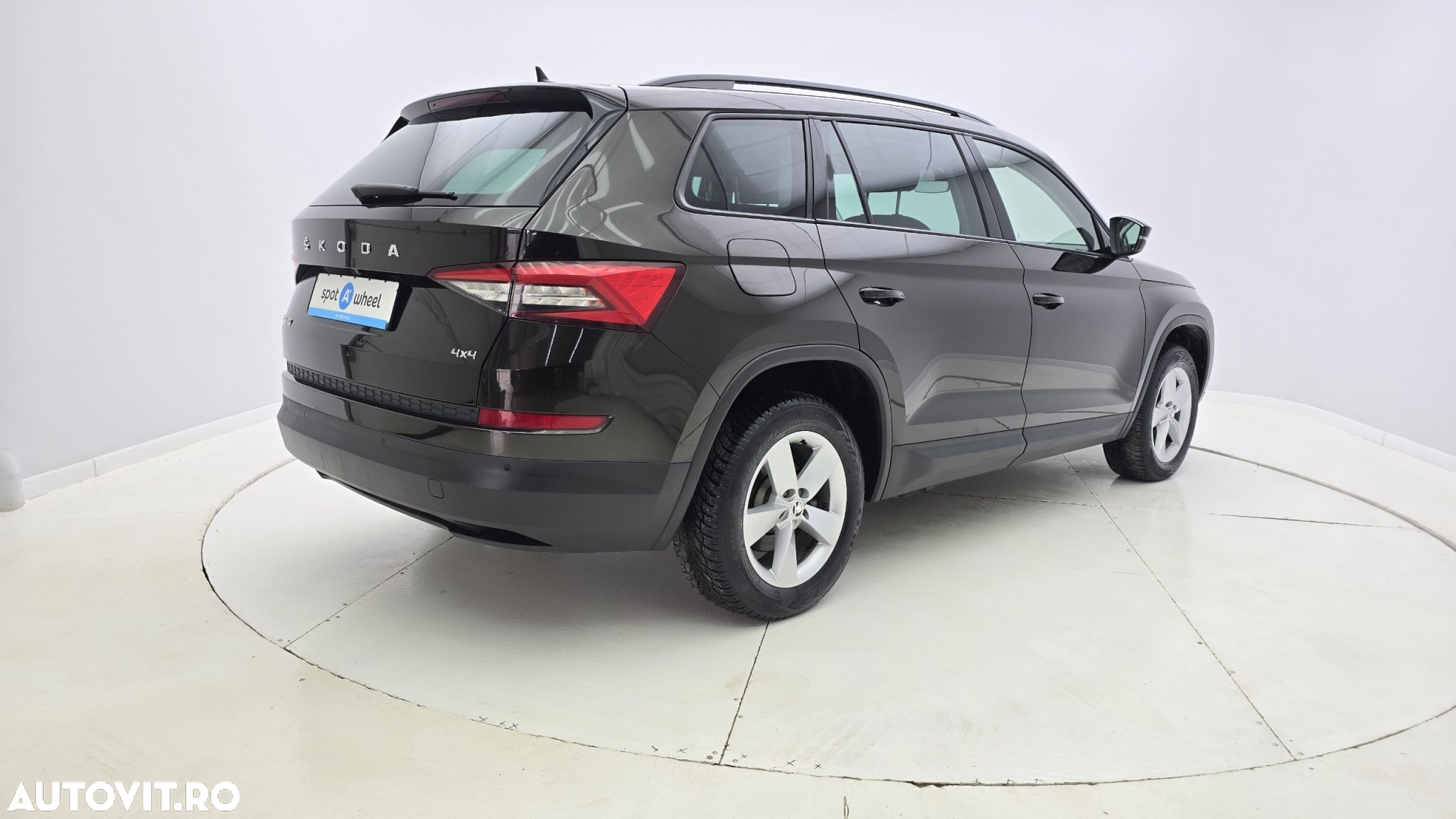 Skoda Kodiaq 2.0 TDI 4X4 DSG Ambition - 6