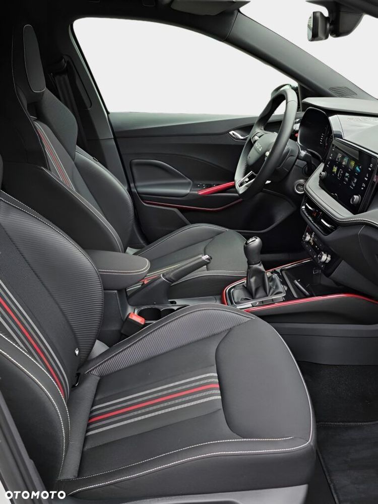 Skoda Fabia 1.0 TSI Monte Carlo - 33