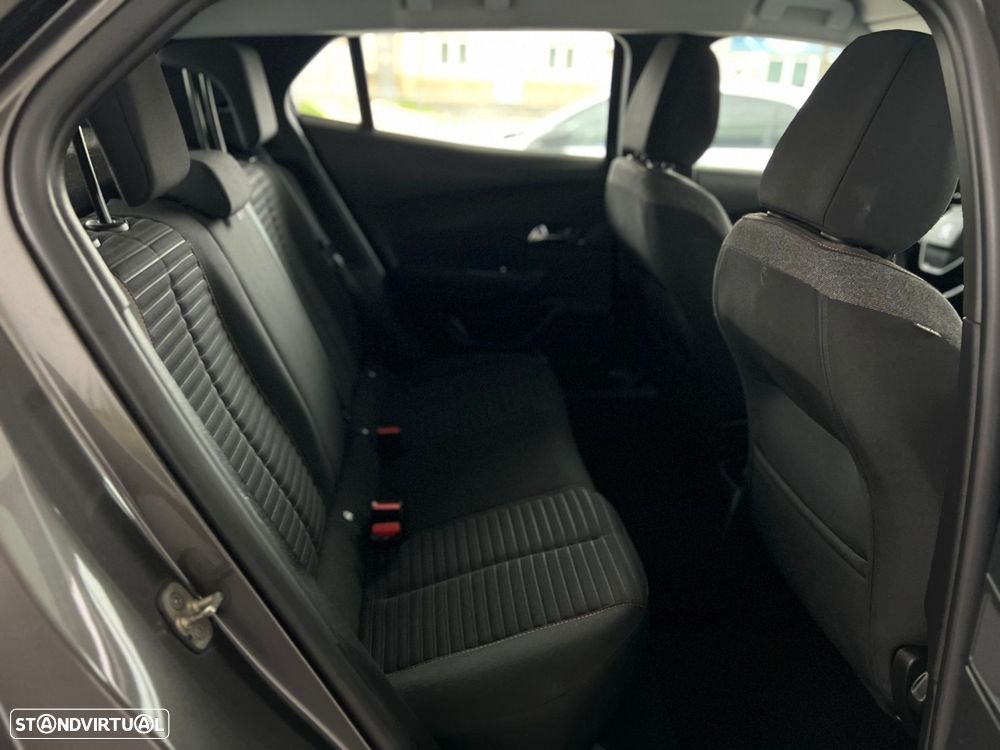 Peugeot 2008 1.5 BlueHDi Active Pack - 21