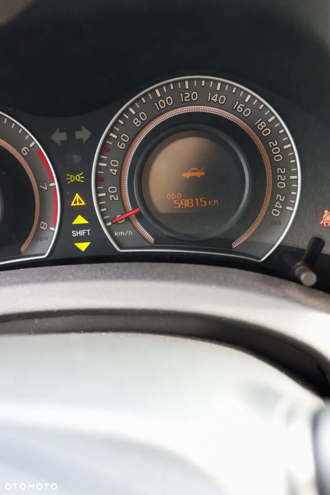 Toyota Auris 1.33 VVT-i Life - 2