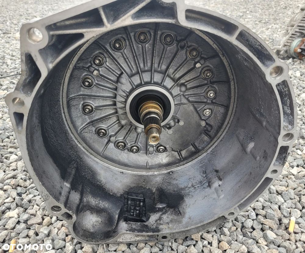 SKRZYNIA BIEGÓW AUTOMAT KONWERTER ZF 8HP70X BMW F10 F11 550D N57D30C 3.0D - 12