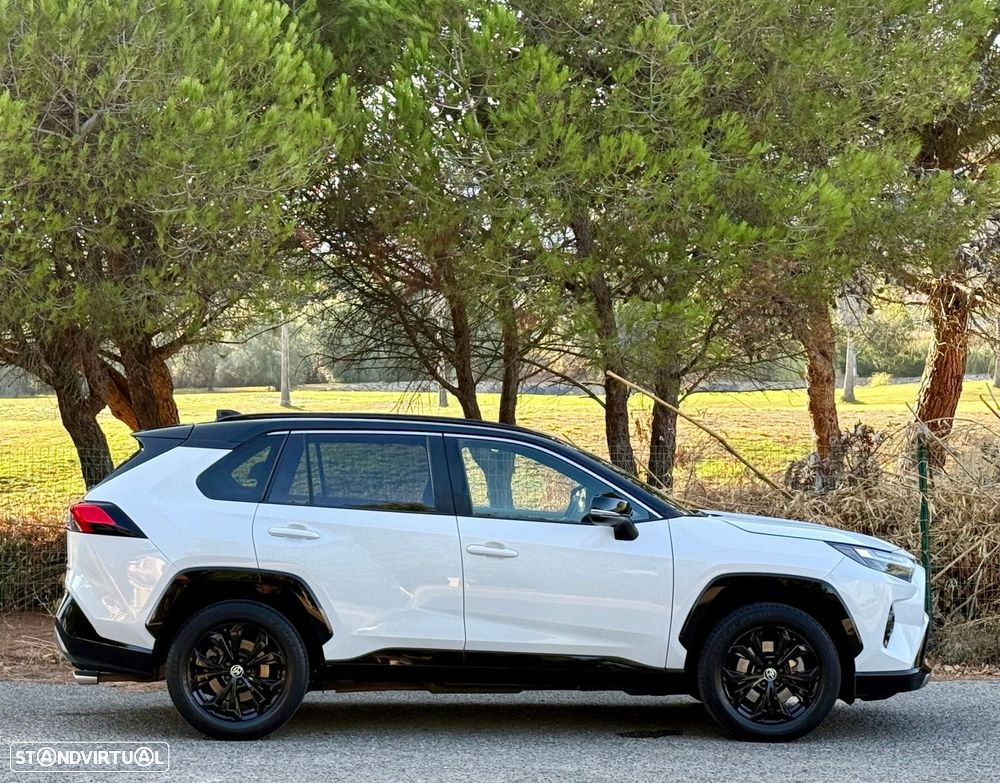Toyota RAV4 2.5 HDF Square Collection - 10