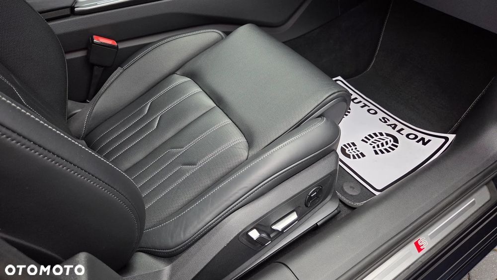 Audi A6 Avant 55 TFSI e quattro S tronic S line - 11