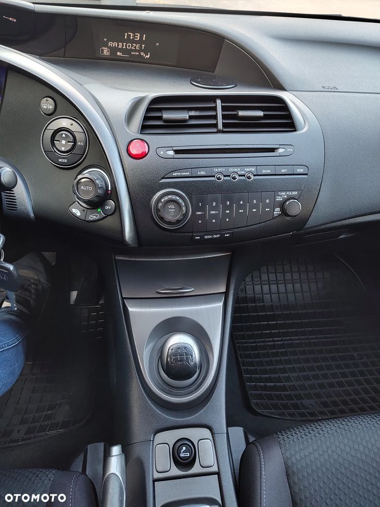 Honda Civic - 25
