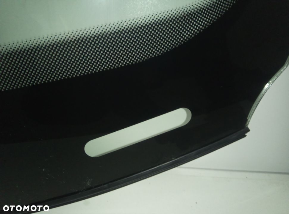 SZYBA CZOŁOWA AUDI Q7 SENSOR 2006-2015 - 2