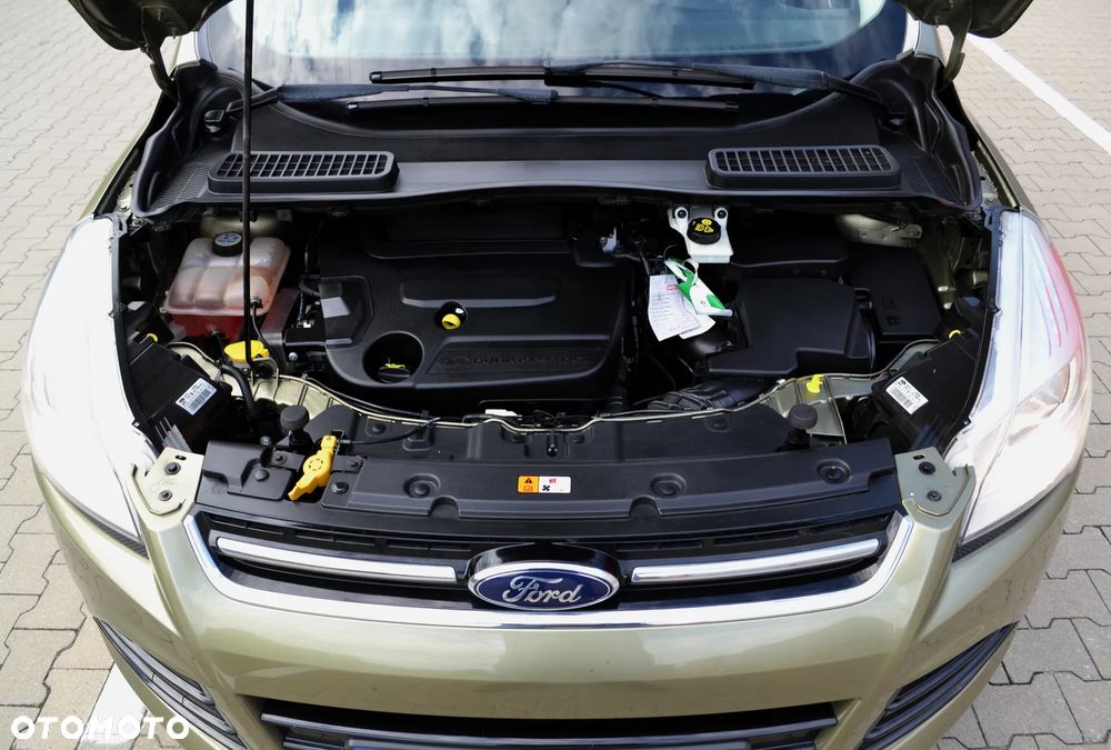 Ford Kuga 2.0 TDCi 2x4 Trend - 35