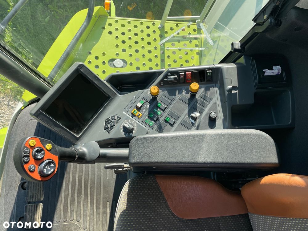 Claas Lexion 520 - 33