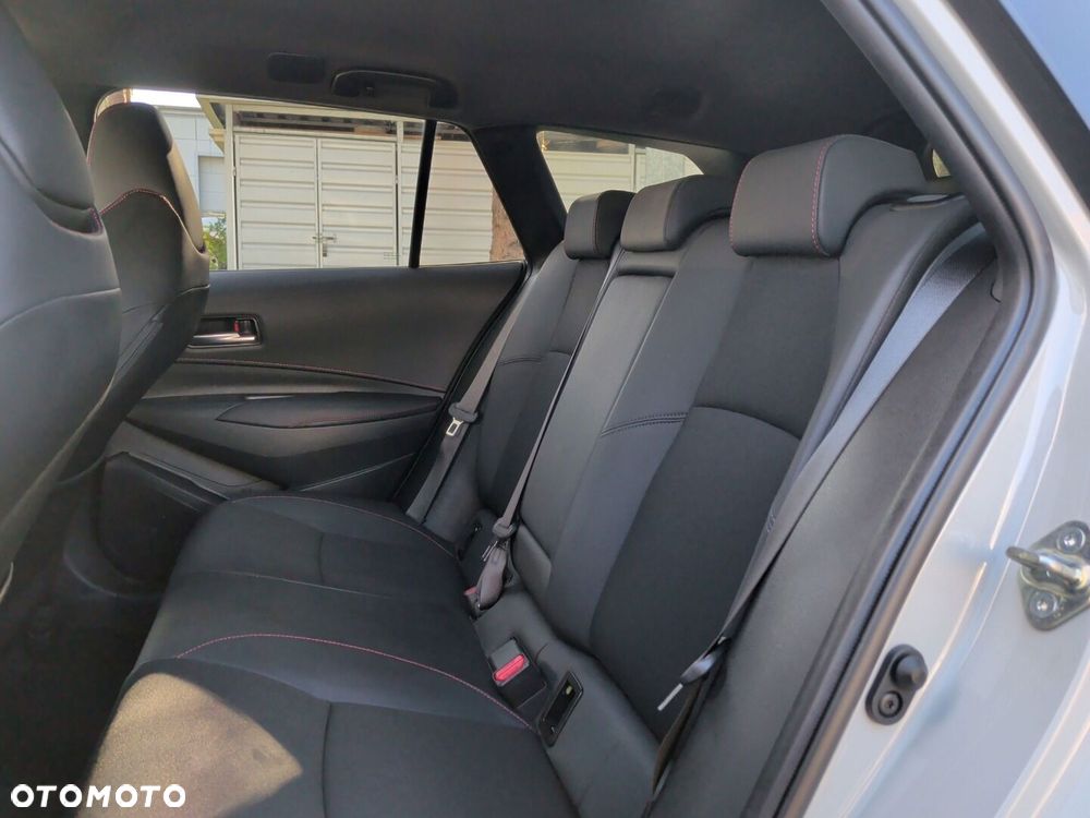 Toyota Corolla - 14