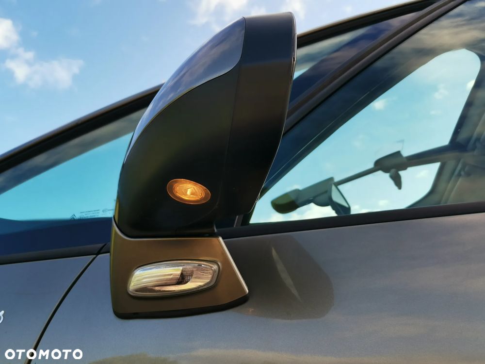 Citroën C4 Picasso - 17