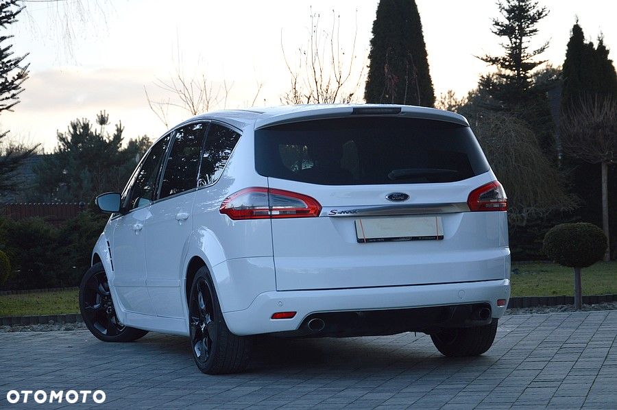 Ford S-Max - 9