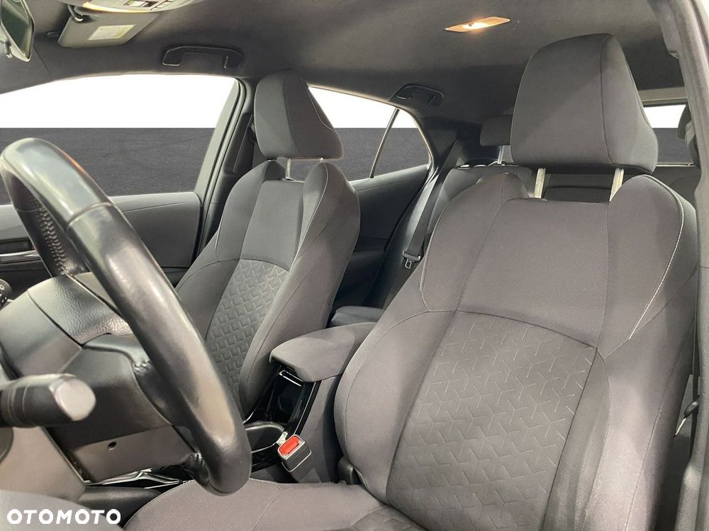 Toyota Corolla - 17