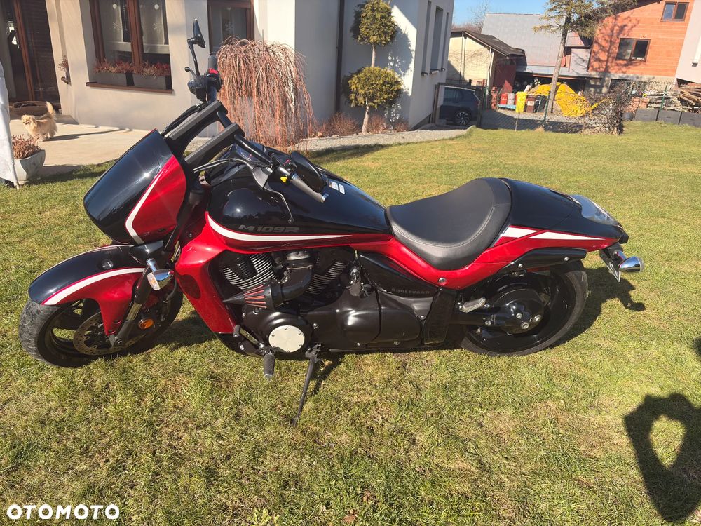 Suzuki Boulevard - 2