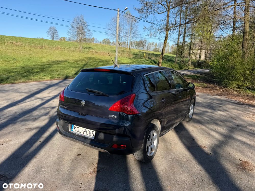 Peugeot 3008 2.0 HDi Premium - 10