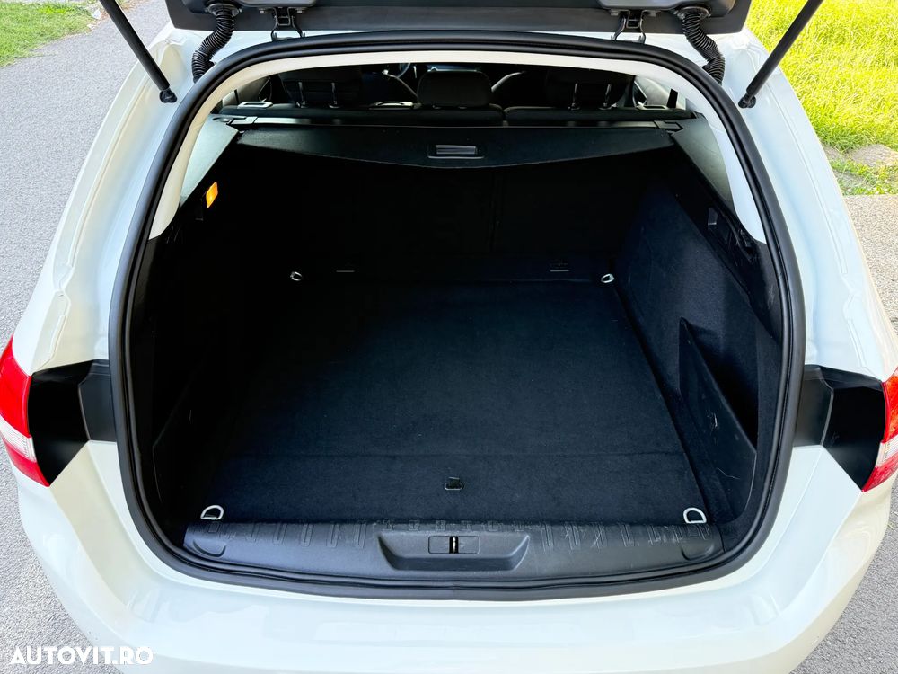 Peugeot 308 BlueHDi FAP 130 Stop & Start Active - 23
