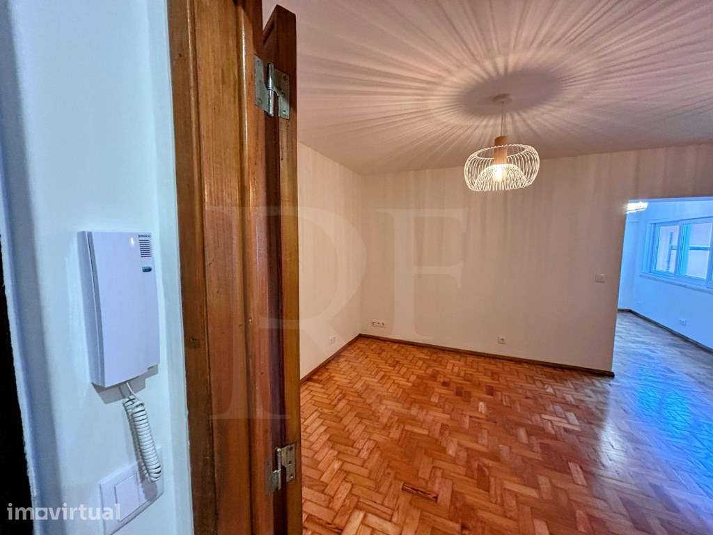 Apartamento T3 Renovado em Cascais - Grande imagem: 3/25