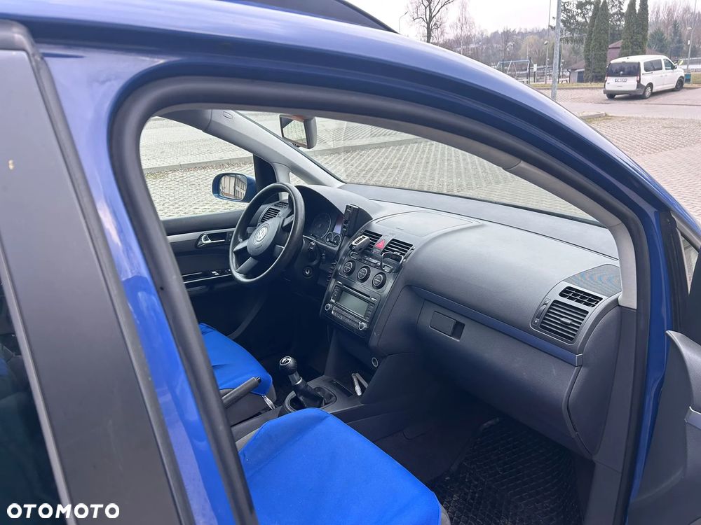 Volkswagen Touran 1.9 TDI Highline - 6