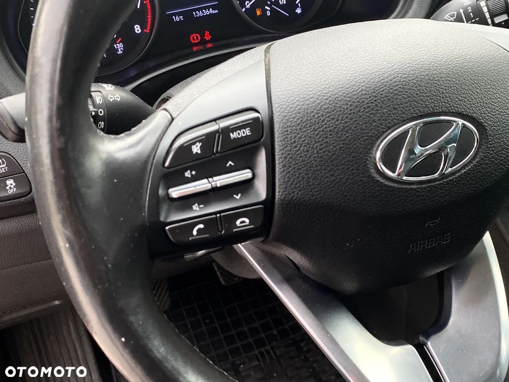 Hyundai i30 - 25