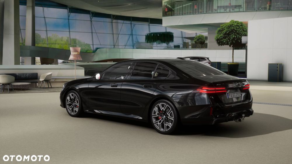 BMW Seria 5 520d xDrive mHEV M Sport - 2