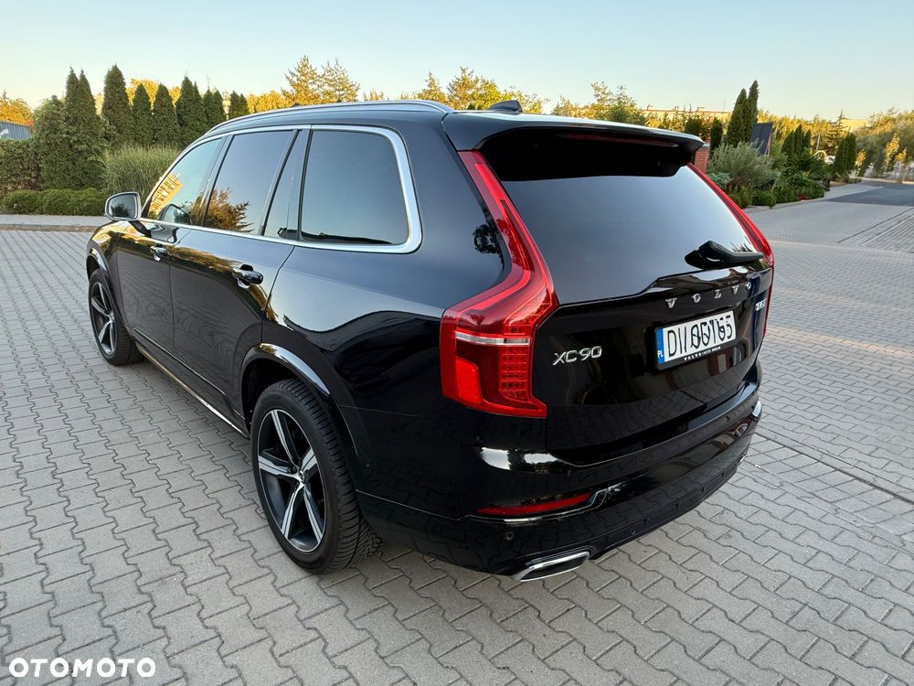 Volvo XC 90 D5 AWD R-Design - 3