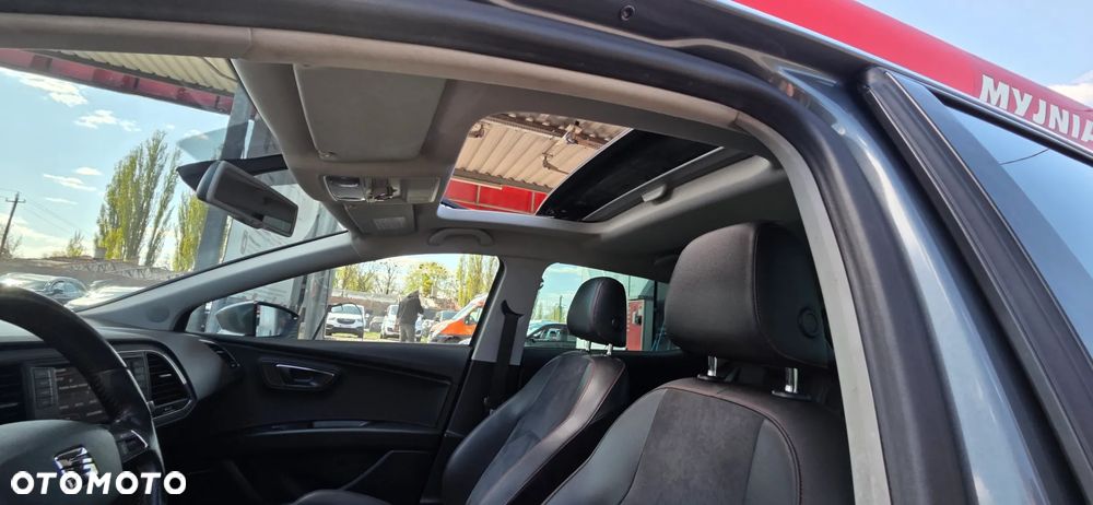 Seat Leon 2.0 TDI FR S&S DSG - 29