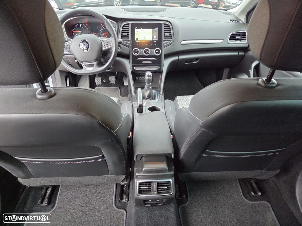 Renault Mégane Sport Tourer 1.5 Blue dCi Limited - 4