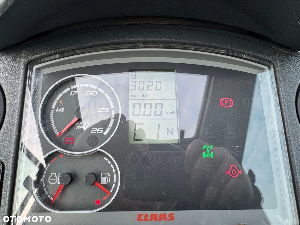 Claas ARION 420 - 2