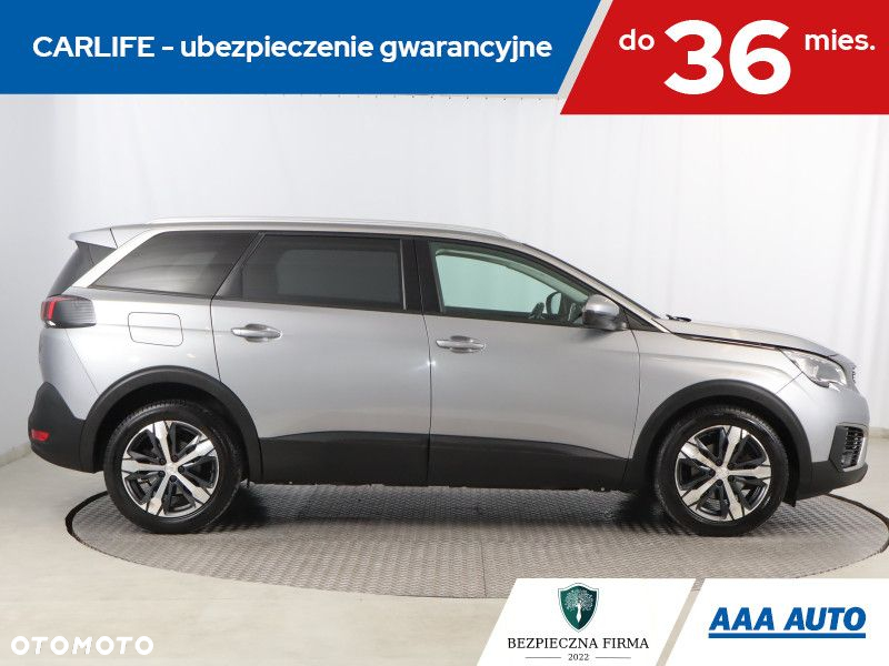 Peugeot 5008 - 7