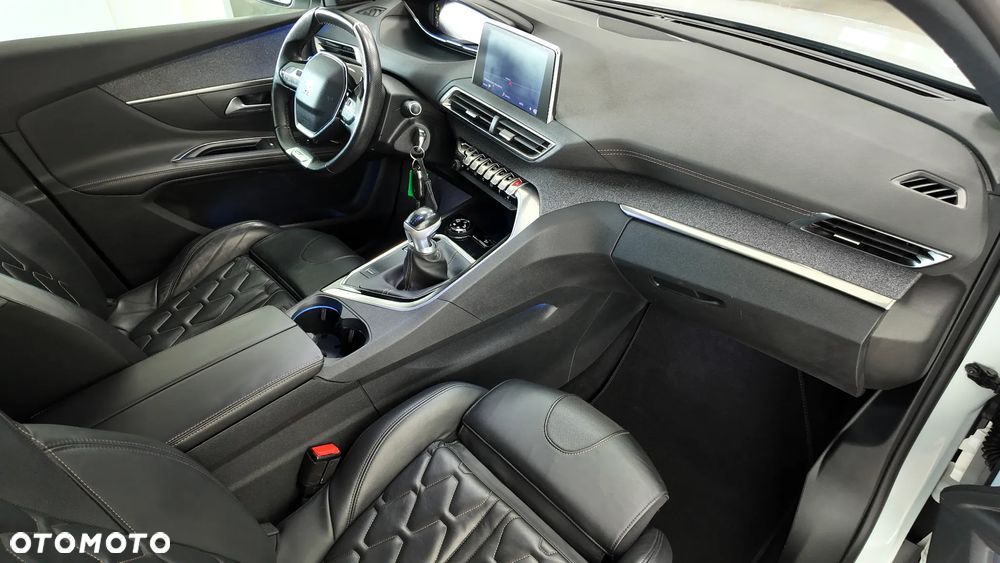 Peugeot 5008 2.0 BlueHDi Allure 7os - 15