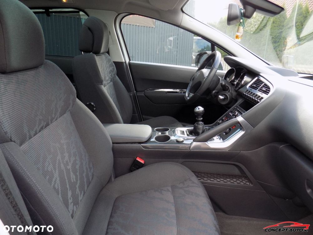 Peugeot 3008 1.6 Premium+ - 18