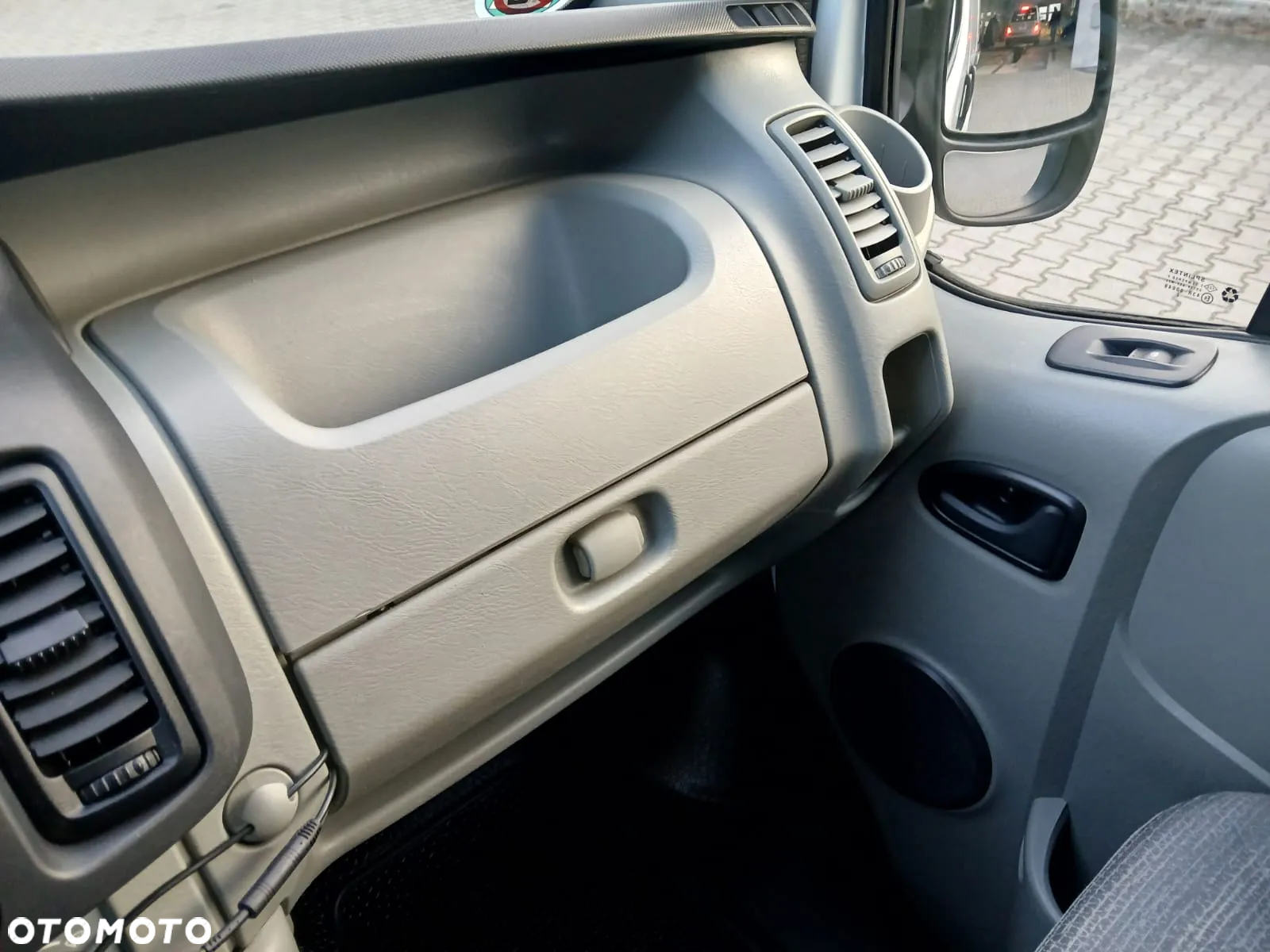 Renault TRAFIC - 34
